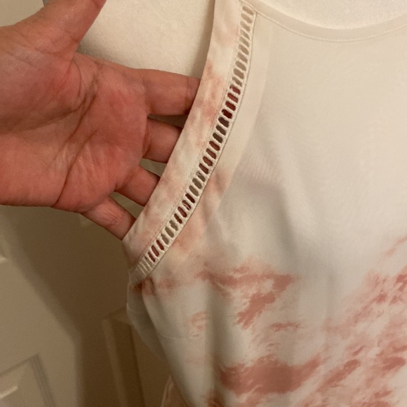 Halter Dress size L very pretty and flowing dress. Mauve and cream. - Picture 8 of 12